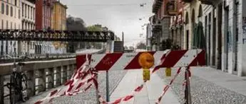 Covid, l'epidemiologa: \"Limitare i contatti, non c'è scelta\"