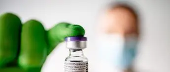 Vaccino Covid Pfizer, altri 4 milioni di dosi a Ue