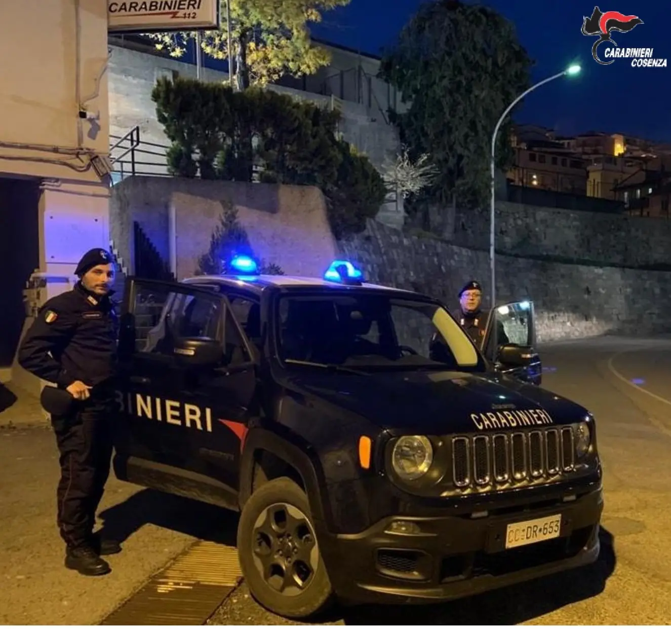 Trentaseienne evade dai domiciliari: arrestato dai Carabinieri