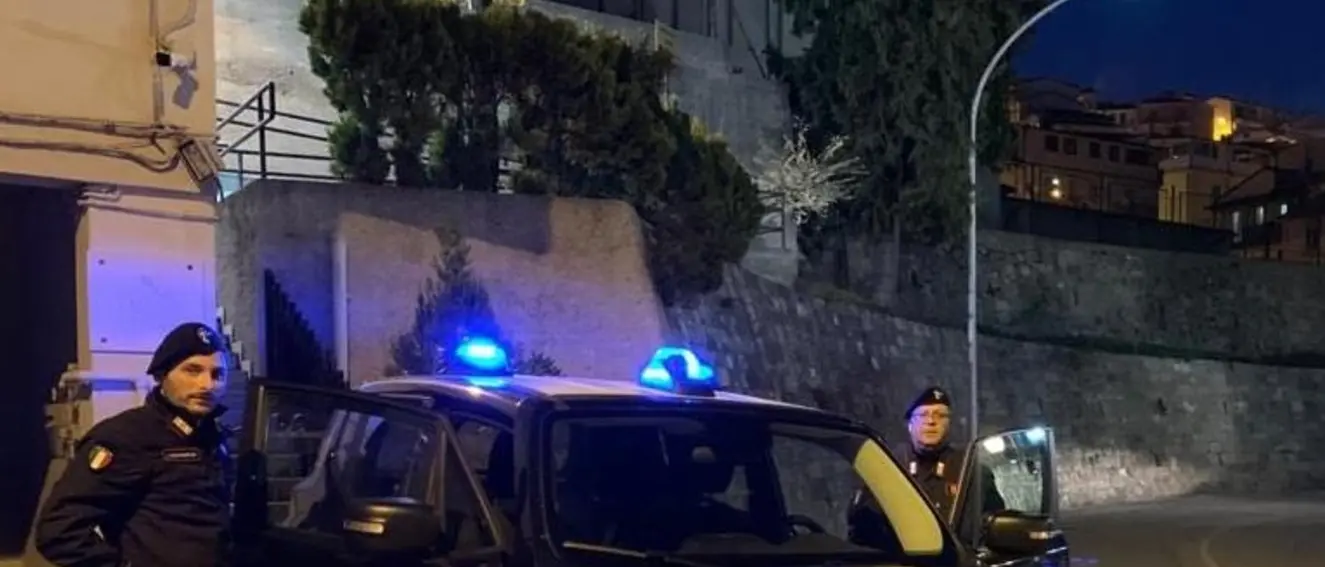 Trentaseienne evade dai domiciliari: arrestato dai Carabinieri