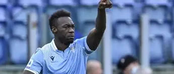 Lazio-Crotone 3-2, decide un gol di Caicedo