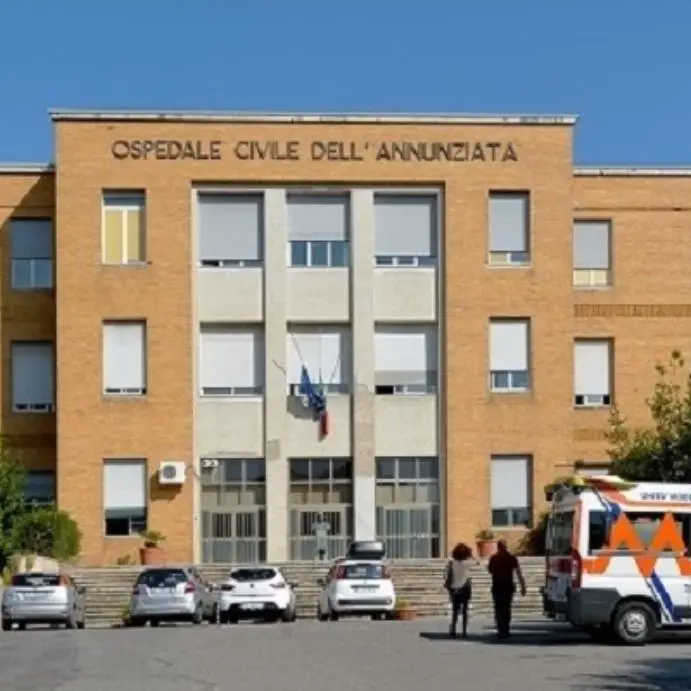 Cosenza, Medicina diventa reparto Covid: i dettagli