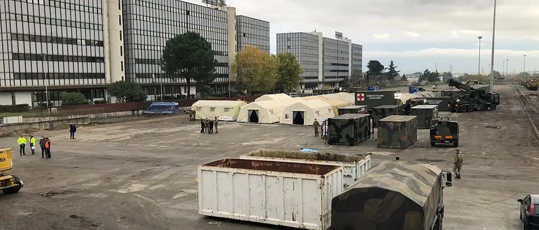 I M5S scrivono a Guerini: «Cosenza al collasso, serve l'ospedale da campo»