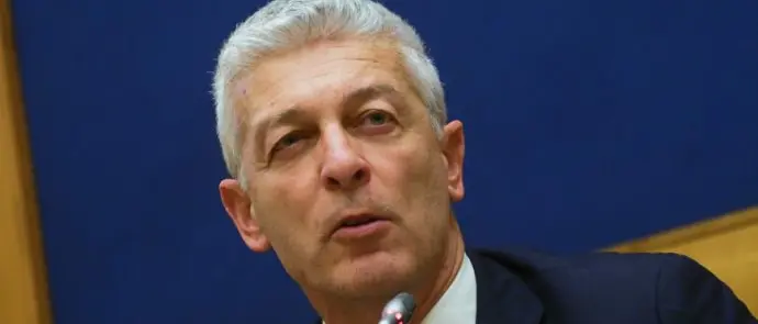 Cosenza e provincia, sindaci in rivolta contro Morra: il documento