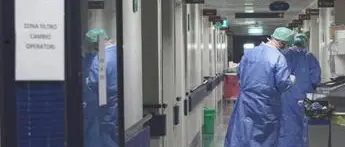 Covid Basilicata, oggi 190 contagi e focolaio ospedale: bollettino 1 aprile