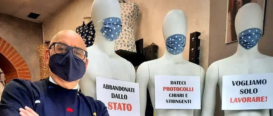 La lettera di un commerciante di Cosenza: «Vogliamo solo lavorare»