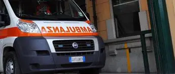 Roma, travolta e uccisa su strisce pedonali: si costituisce pirata strada