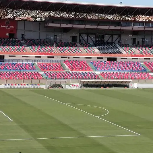 Cosenza in Serie B, entro domani il responso del Tar. Chievo appeso ad un filo