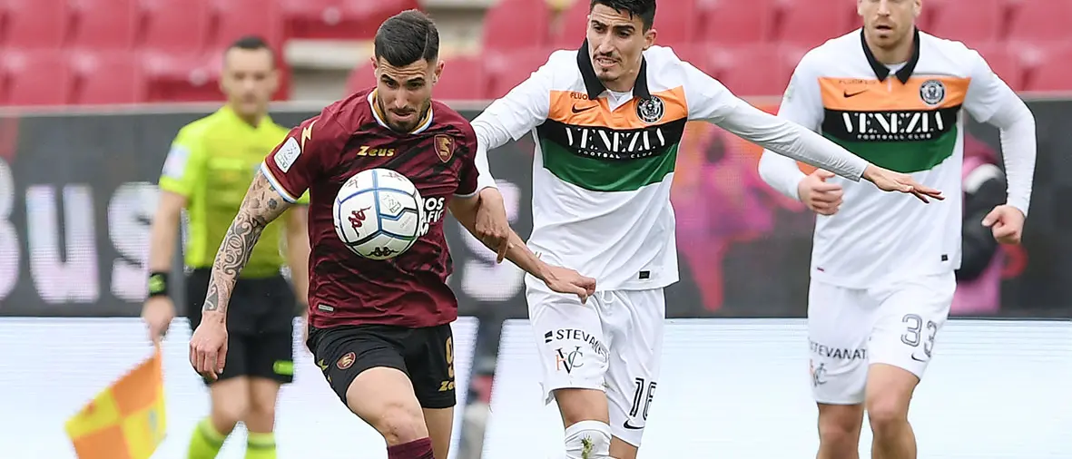 Serie B, la Salernitana rimonta il Venezia. Ecco gli altri risultati