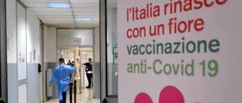 Vaccinazioni a quota 15 milioni. \"Immunità di gregge entro settembre\"