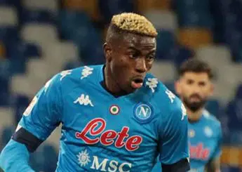 Serie A, poker Napoli contro lo Spezia. Udinese-Bologna 1-1