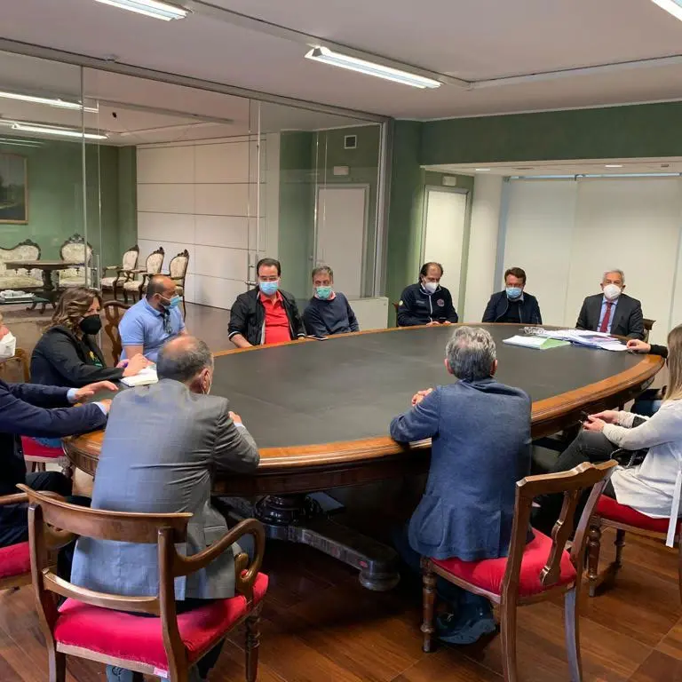 Vaccini, il sindaco di Rende Manna scrive a La Regina e Varone