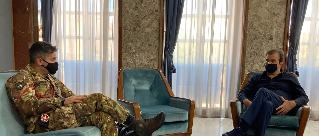 Cosenza, il Sindaco Occhiuto riceve a Palazzo dei Bruzi la visita di Tinelli