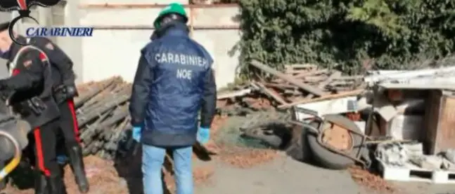 Traffico di rifiuti in Puglia, indagati anche tre cosentini: i dettagli