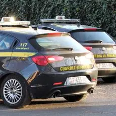Traffico di droga tra Italia e Usa, 29 indagati tra cui 5 medici