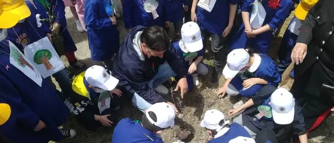 Mandatoriccio aderisce al progetto \"Un albero per il futuro\"