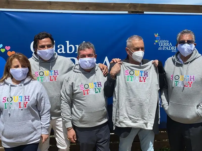 \"Terra dei padri\", presentato il progetto: «La Calabria è casa»