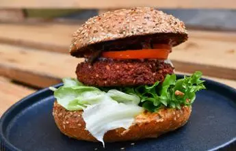 Sì all'hamburger vegetale, \"benefici per il cuore\"