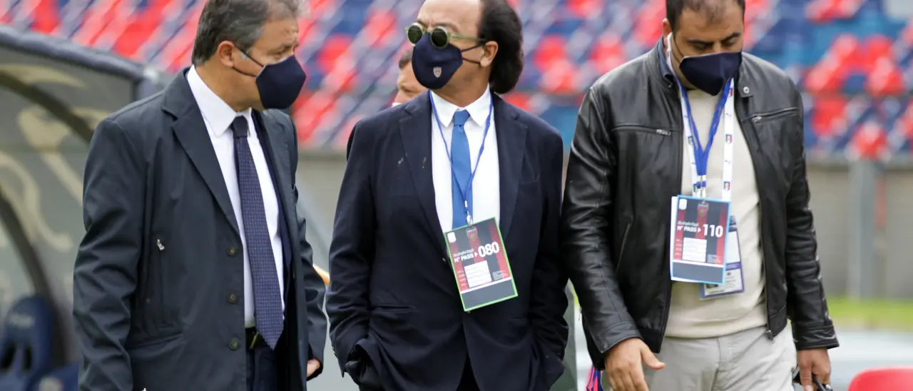 Cosenza, il Consiglio Federale vuole attendere il Coni. Serie B ufficiale solo a fine mese