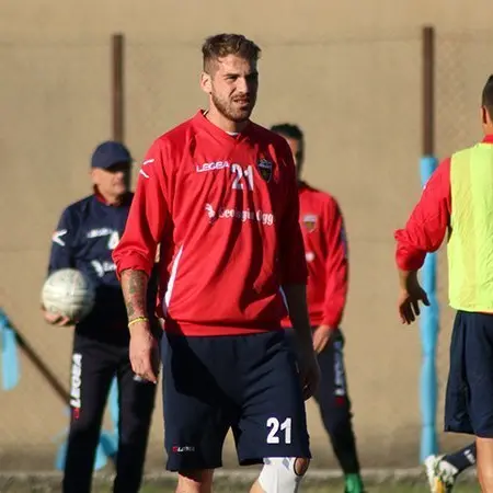 Calciomercato: La Mantia è del Lecce, il Livorno cerca Vacca. Han a Perugia