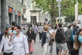 Zona bianca da oggi. Zona gialla bar e ristoranti, regole