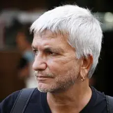 Nichi Vendola, il rivoluzionario vintage: è tornato in bianco e nero