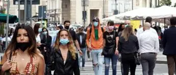 Covid oggi Lombardia, 461 contagi e 9 morti. A Milano 123 nuovi casi