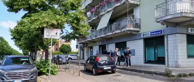 Sventata rapina alla filiale BCC Mediocrati di Rossano Scalo