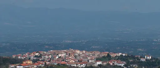 Donna arbëreshe, sintesi tra passato e futuro