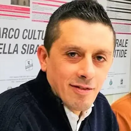 Cassano Ionio, atto intimidatorio contro il consigliere comunale Praino. Parla il sindaco | L’INTERVENTO DI GALLO