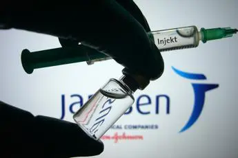 Vaccino Johnson &Johnson e rischio trombosi, cosa dice il Cts