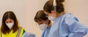 Covid oggi Lazio, 111 contagi e 6 morti. A Roma 86 nuovi casi