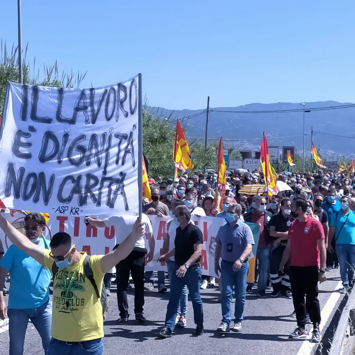 Rende, tre associazioni politiche al fianco dei tirocinanti calabresi