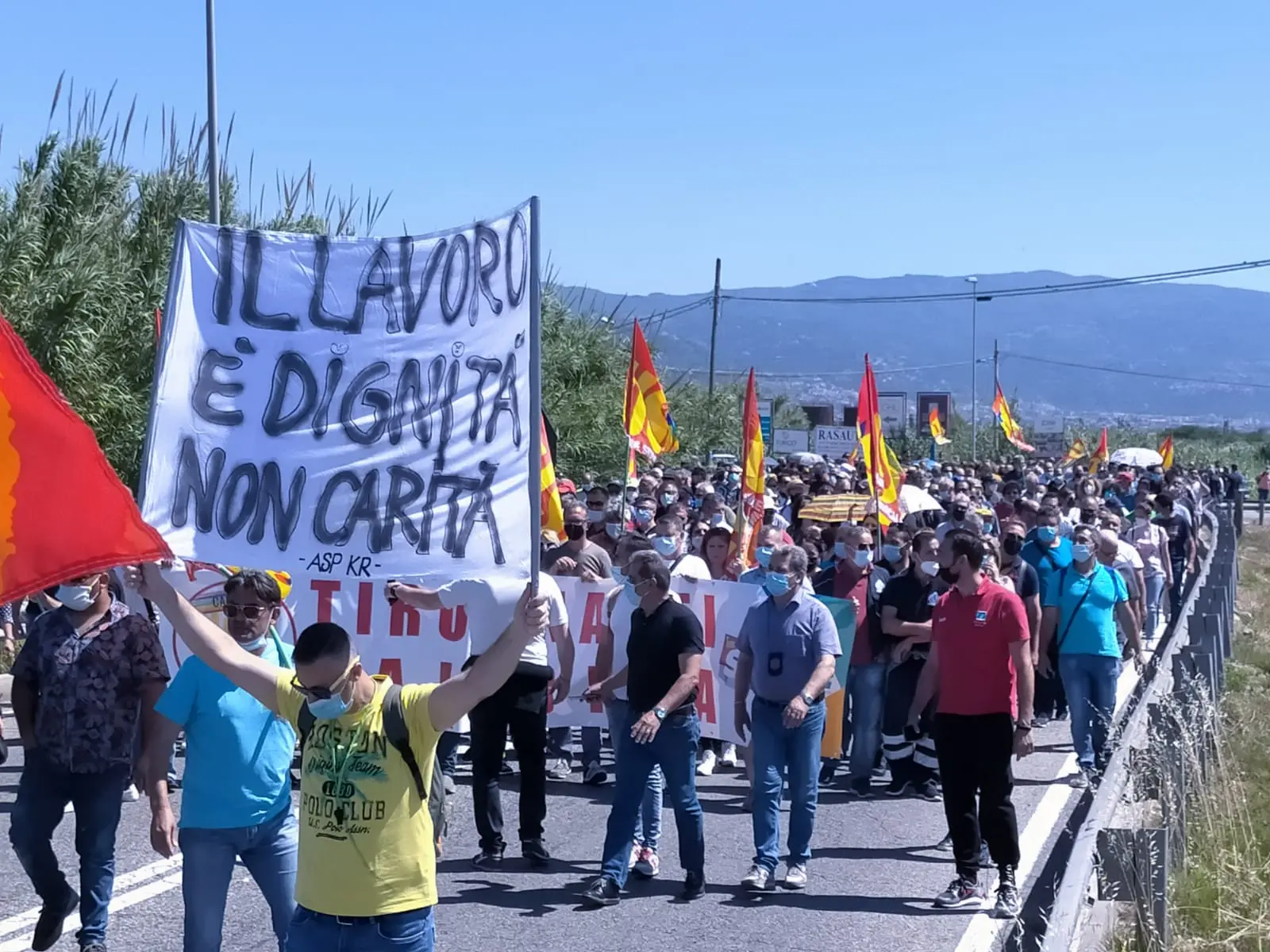 Rende, tre associazioni politiche al fianco dei tirocinanti calabresi