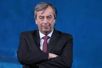 Vaccino Covid, Burioni: \"Nessuna variante supera immunità\"