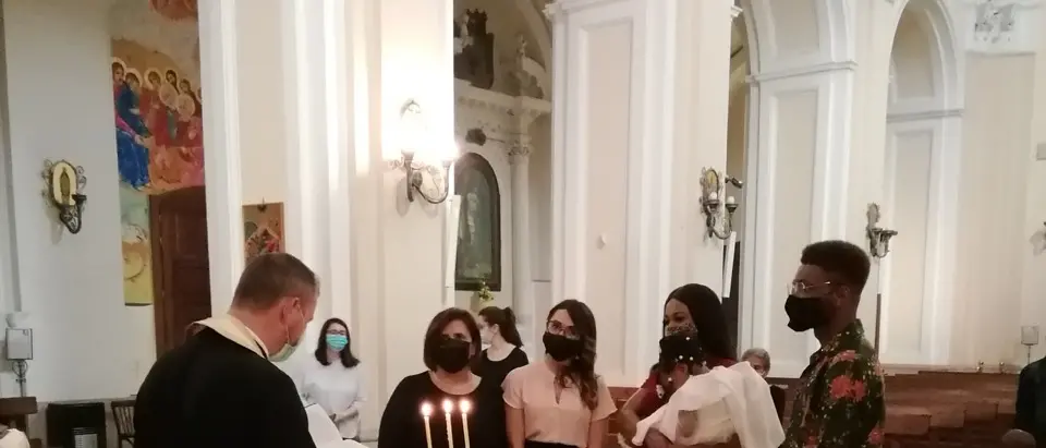 Civita, giornata di festa per il battesimo della piccola Beatrice