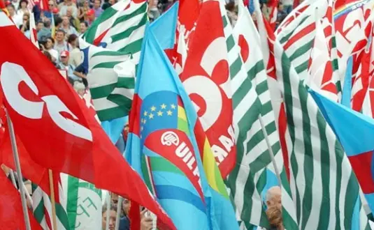Precari, marcia indietro di Acri e San Giovanni in Fiore: i sindacati chiedono chiarezza