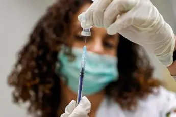 Variante Delta, Abrignani: \"Con vaccinazione diventerà come un'influenza\"