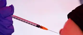 Variante Delta, contagi e vaccini: cosa succede nel mondo