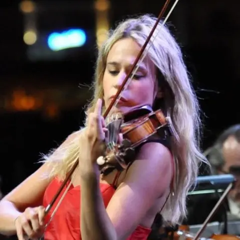 Cosenza, la violinista Anna Tifu il 2 luglio al Teatro Rendano