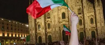 Euro 2020, Pregliasco: \"Tifo micidiale per il Covid\"