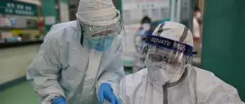 Covid Cina oggi, i contagi risalgono