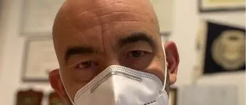 Variante Delta, Bassetti: \"Ondata in autunno? Lockdown solo per non vaccinati\"