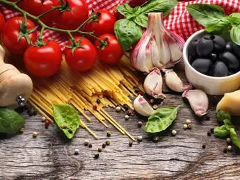 Dieta mediterranea contro malattie gastro-intestinali