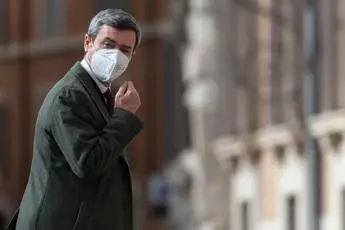 Lavoro, Orlando: \"Chi opera in Italia deve rispettare nostre regole\"