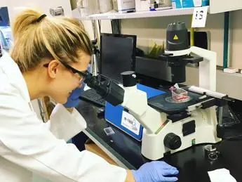 Parkinson, caffeina nella saliva 'spia' per monitorare evoluzione