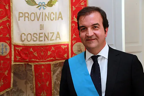 Cosenza migliora i collegamenti con le altre regioni e con il resto della Calabria