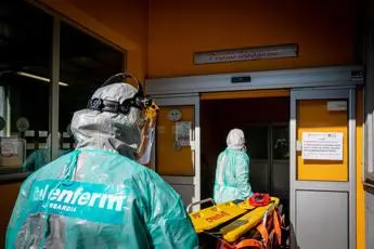 Covid Italia oggi, 4.743 contagi e 7 morti: bollettino 25 luglio