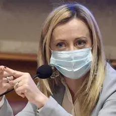 Sondaggi politici, Fratelli d'Italia al top davanti a Lega e Pd