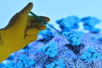 Covid, Abrignani (Cts): \"Solo 10% di chi è vaccinato è contagioso\"